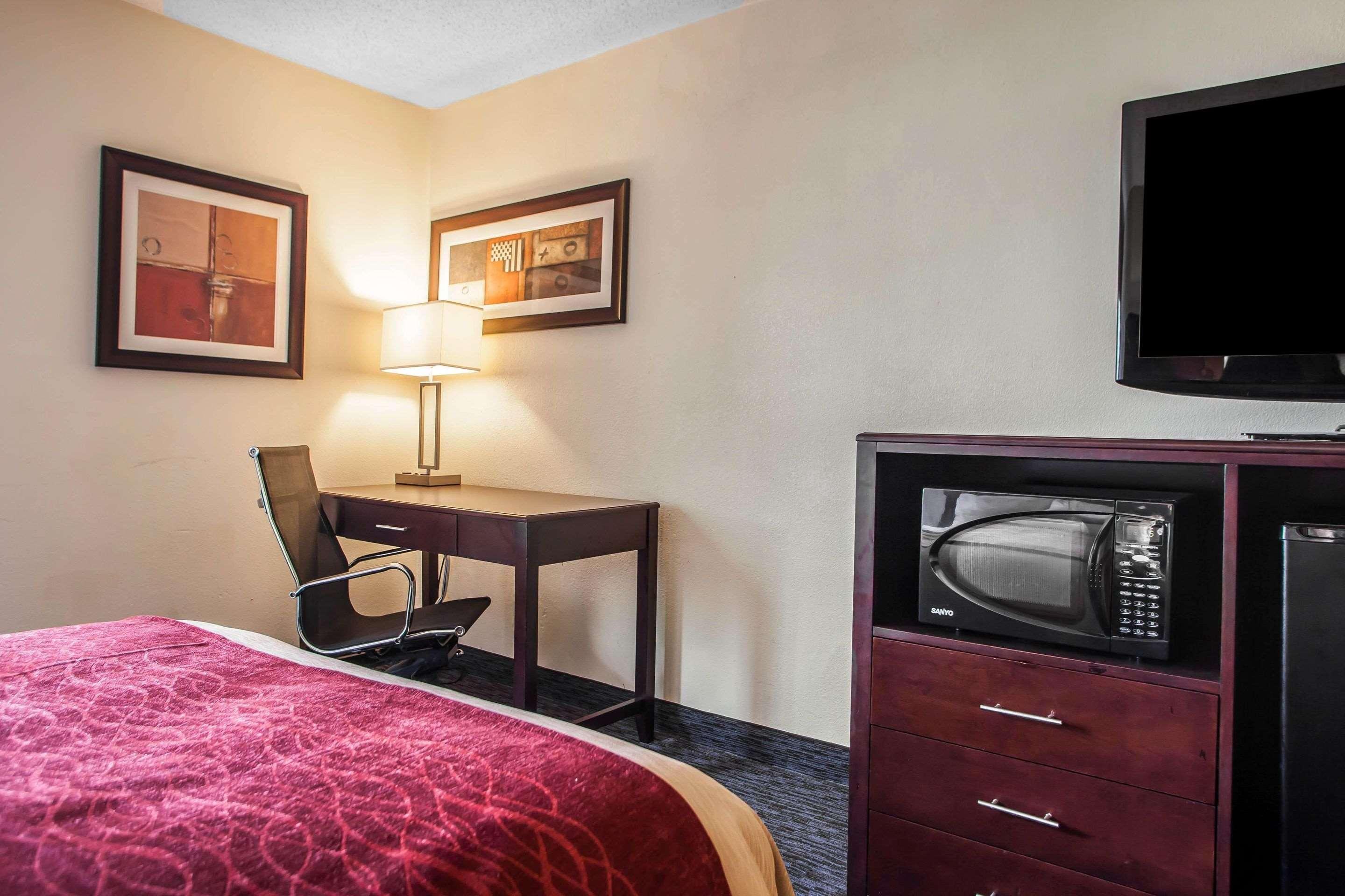 Comfort Inn Feasterville - Trevose Bagian luar foto
