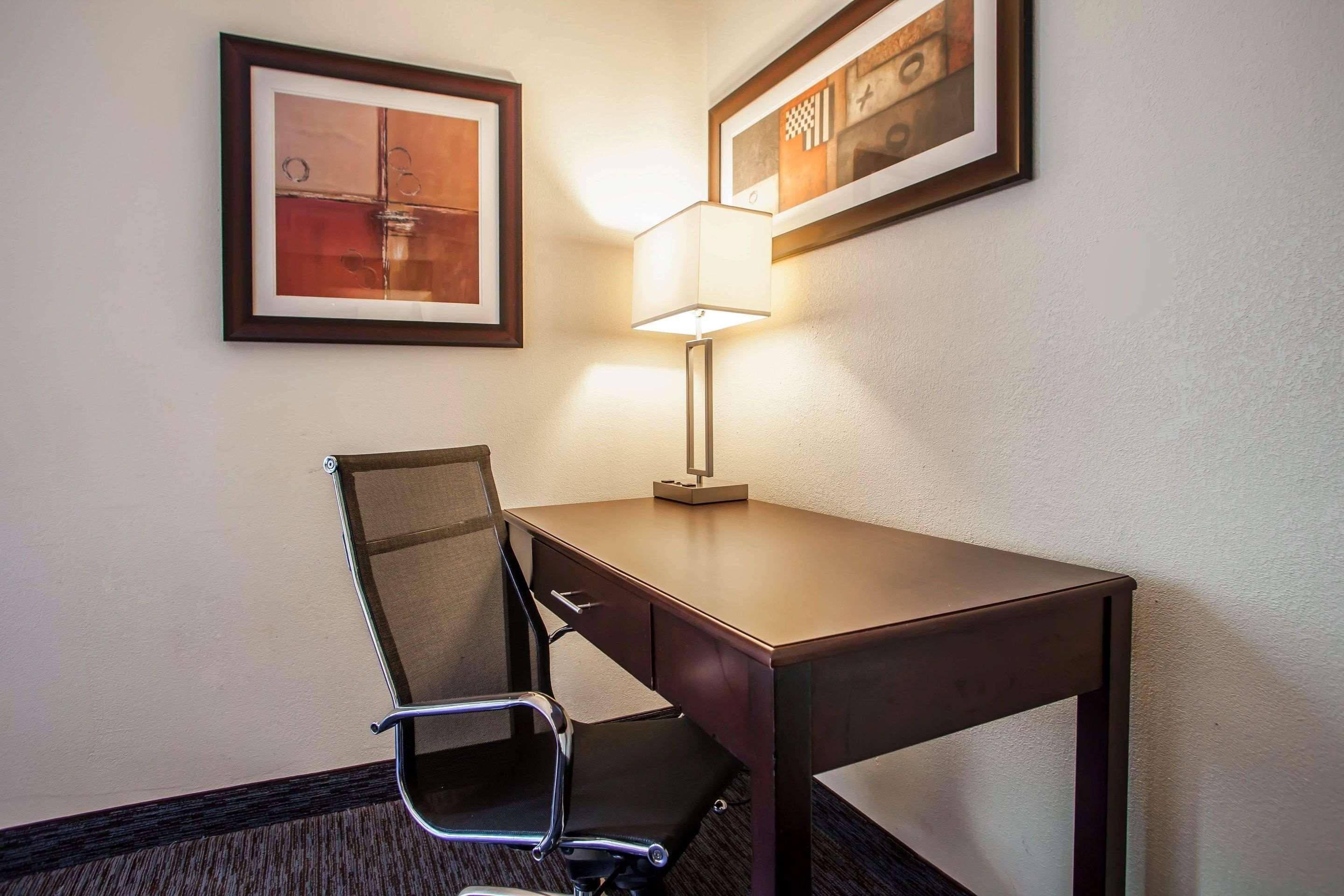 Comfort Inn Feasterville - Trevose Bagian luar foto