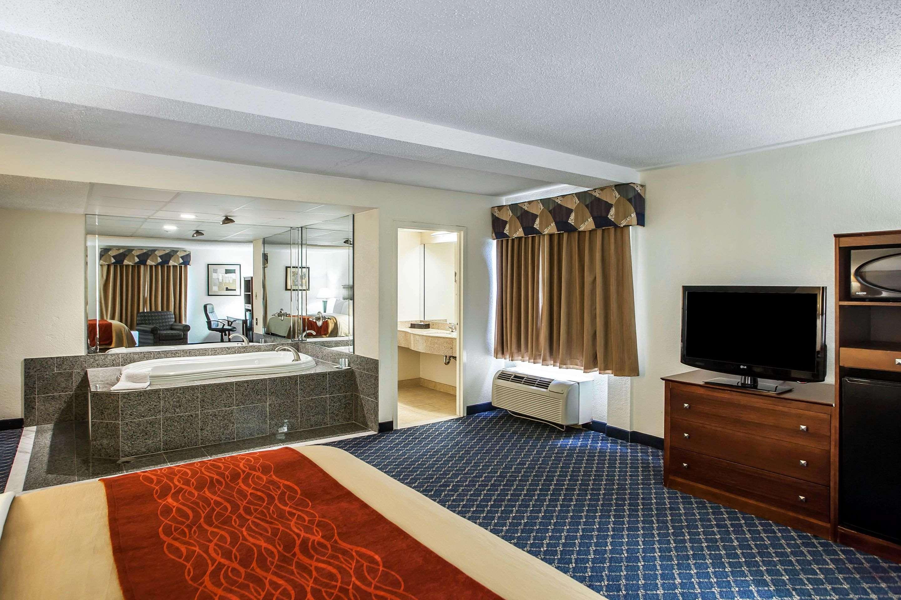 Comfort Inn Feasterville - Trevose Bagian luar foto